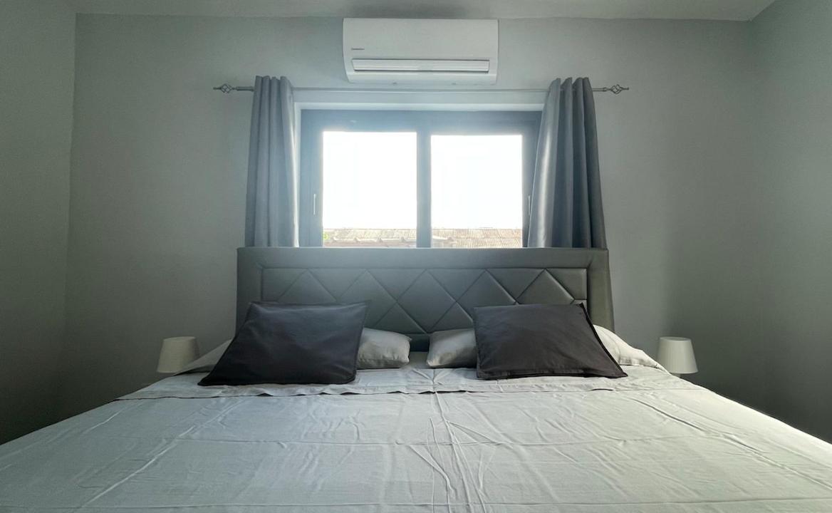 Whitehouse Boulevard, Close To Mambo Beach And City Centre Apartment Willemstad Bagian luar foto